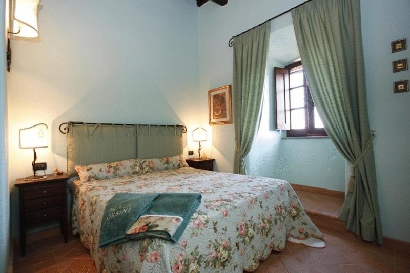 Bed and Breakfast Palazzo Orsini Bomarzo Habitación foto